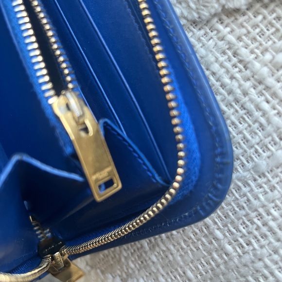 Saint Laurent Rive Gauche Leather Zip Around Wallet Blue - Picture 5 of 16